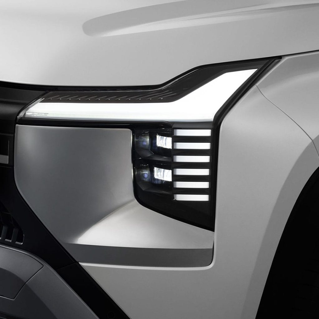 ngoại thất mitsubishi destinator